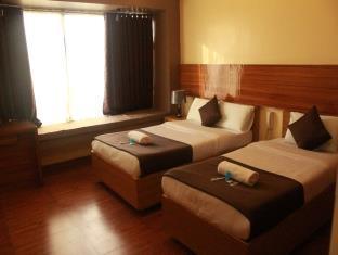 Ardci Corporate Inn Virac Esterno foto